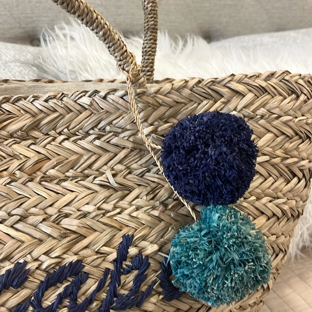 Buji Baja Seagrass Escape Straw Tote Bag - Picture 2 of 6